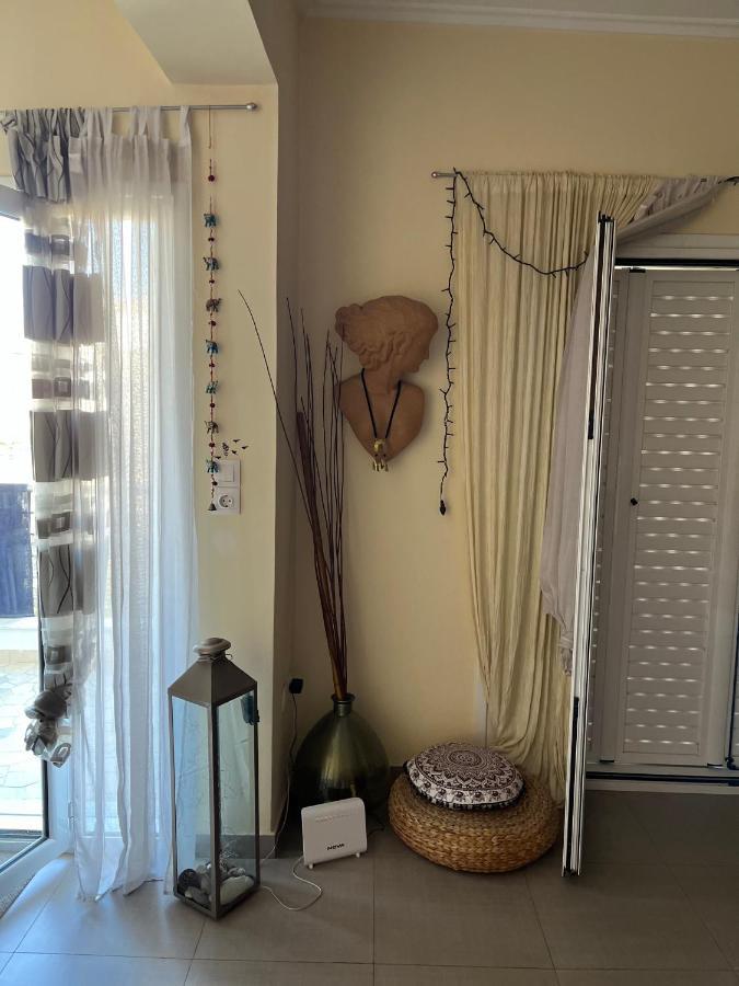 Apartment Beautiful And Comfortable By The Sea Corinth